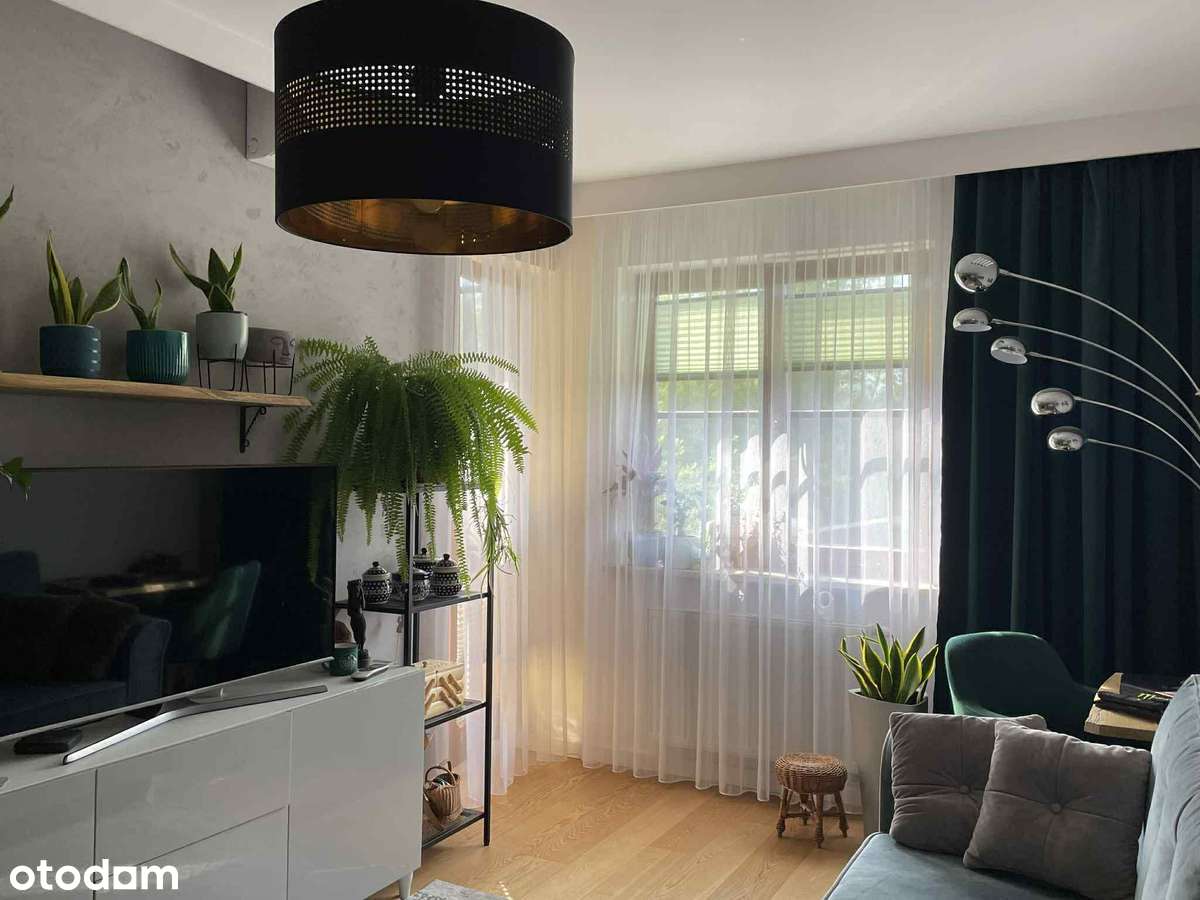 Mieszkanie z ogródkiem i miejscem postojowym w cenie-2