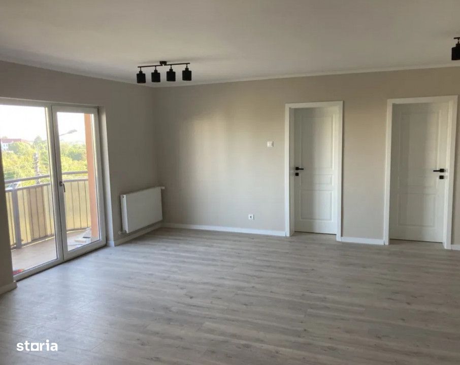 Apartament cu 3 camere, totul refacut, etaj intermediar, 60mp utili, b