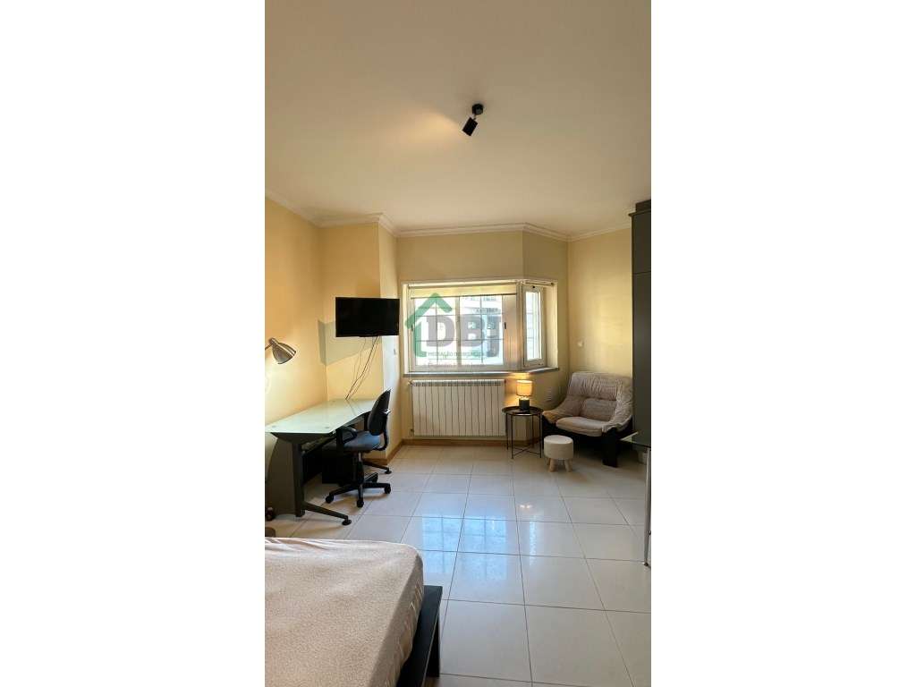 Arrendamento T0 Zona Baixa da Covilhã - Grande imagem: 5/12