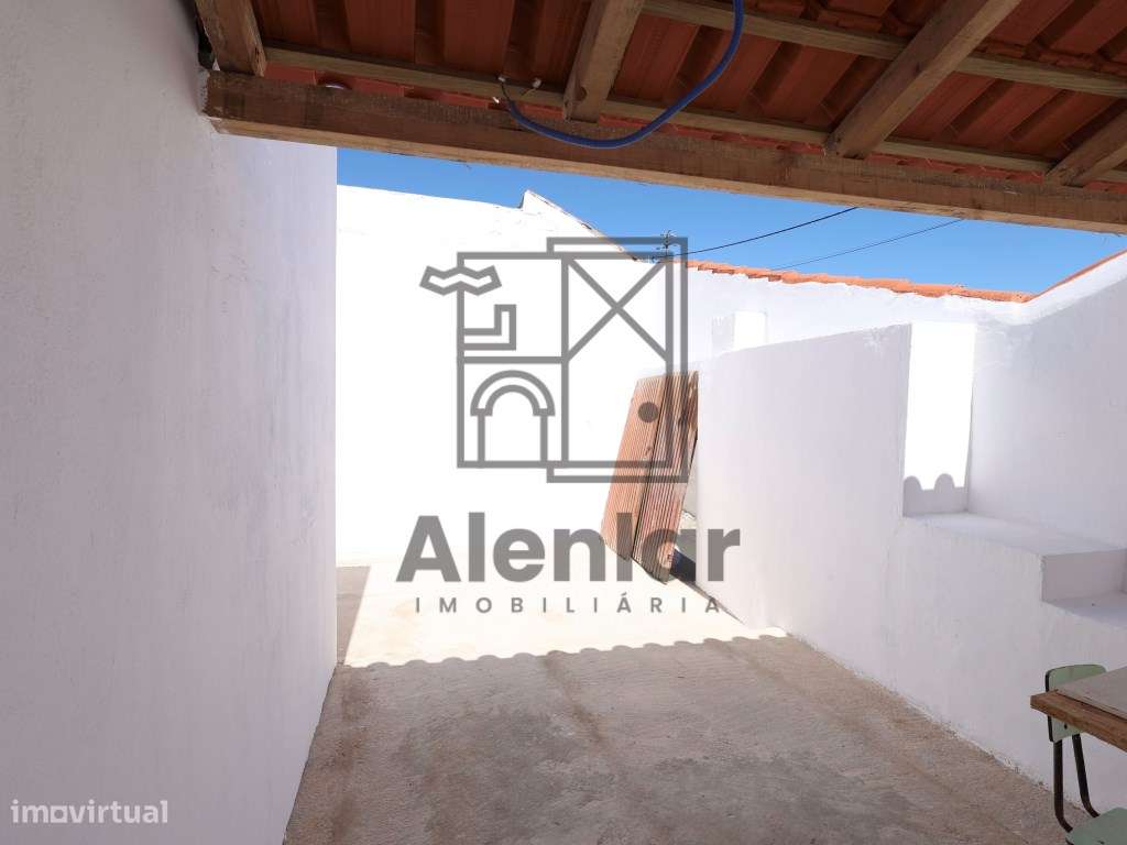 MORADIA NOVA a 10 minutos de ALENQUER-22