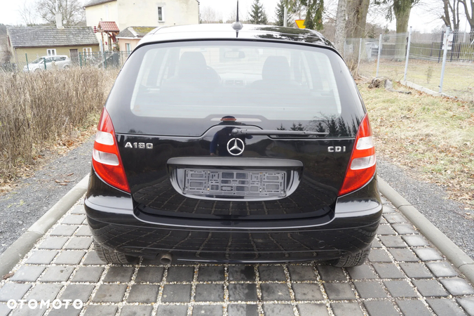 Mercedes-Benz Klasa A 180 CDI - 8