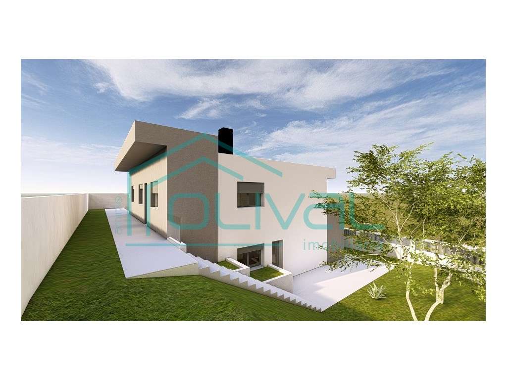 Moradia Isolada Tipologia T4 com Garagem - Grande imagem: 2/14