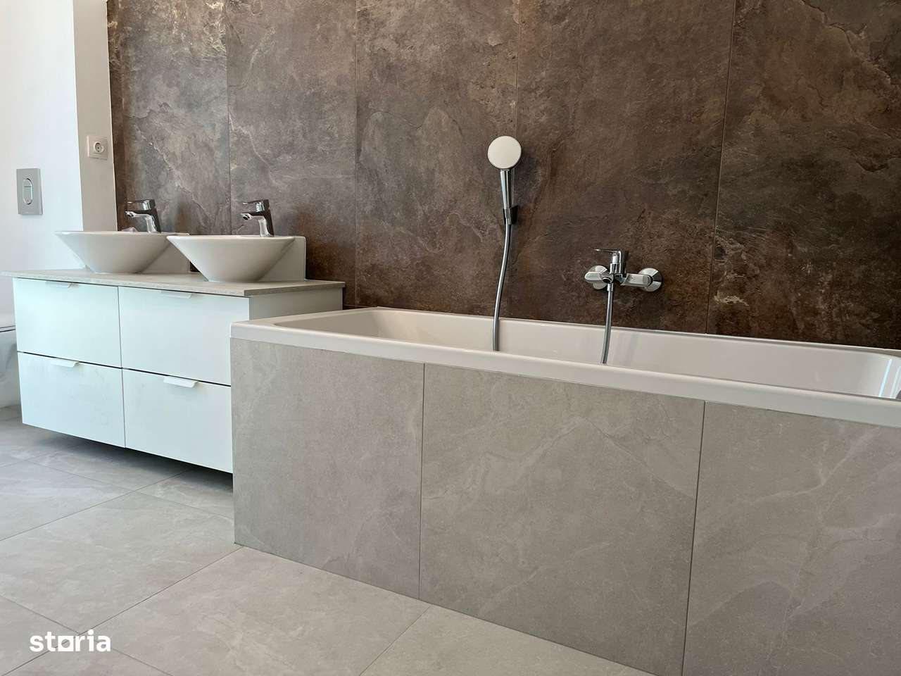 Duplex, 4 Camere, P+1E, 155 mp, 200 mp curte-11