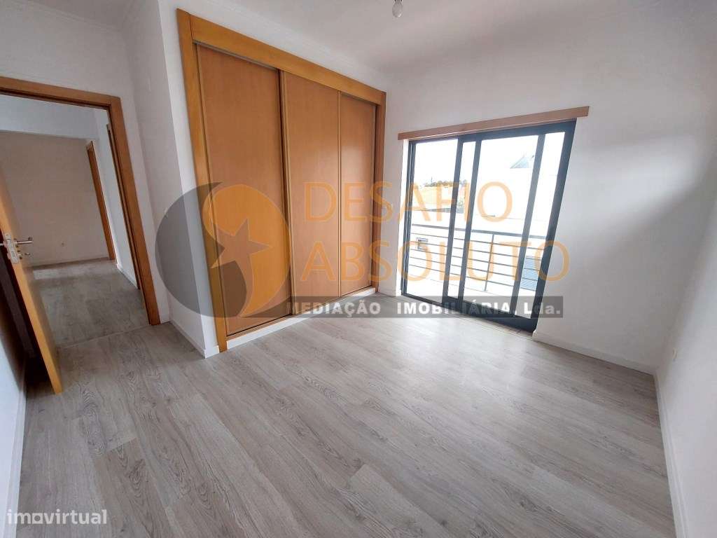 Moradia Isolada T5, boas áreas. Quinta da Alembrança - Feijó-26