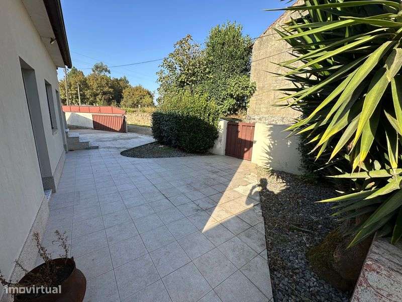 Moradia T3+1 em Freamunde com jardim e ar condicionado - Grande imagem: 4/11