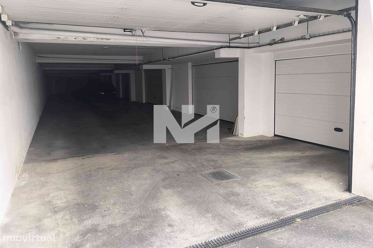 Moradia T4 Contemporânea | 4 Suites | C/ Piscina-41