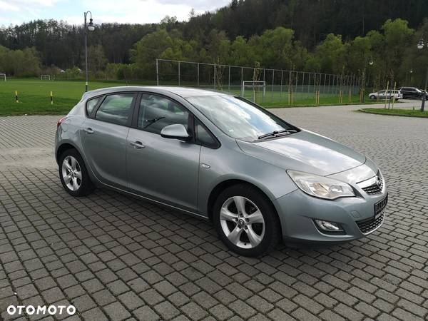 Opel Astra 1.7 CDTI DPF Edition - 6