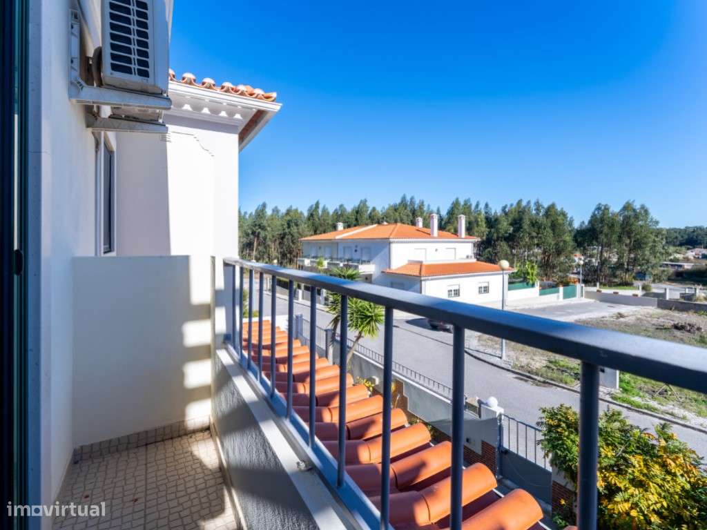 Moradia com Piscina, Jardim e Garagem no Nadadouro, Caldas da Rainha-16