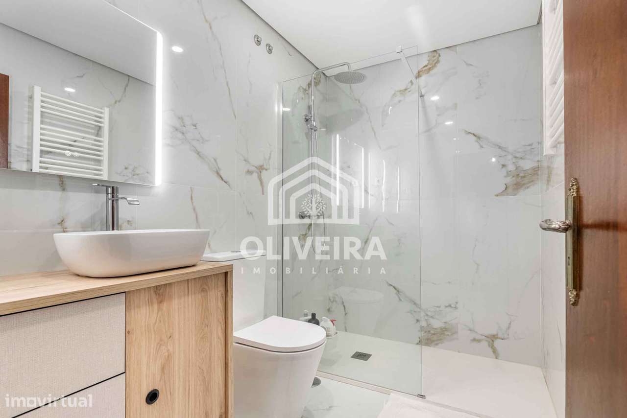 Apartamento T3 renovado em Braga-15