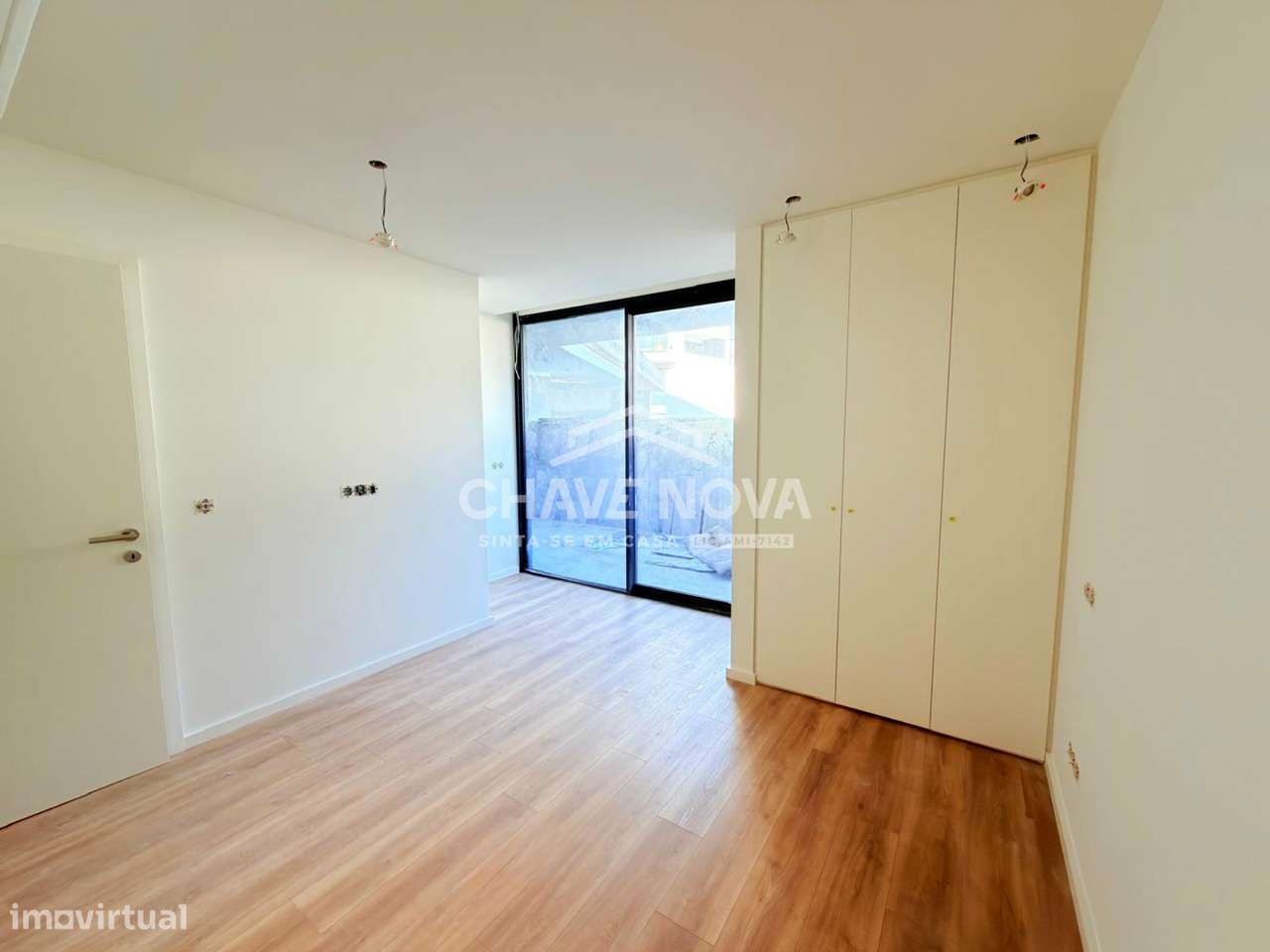 T1 Novo c/ Lugar de Garagem em Santa Marinha (VL8) - Grande imagem: 5/21