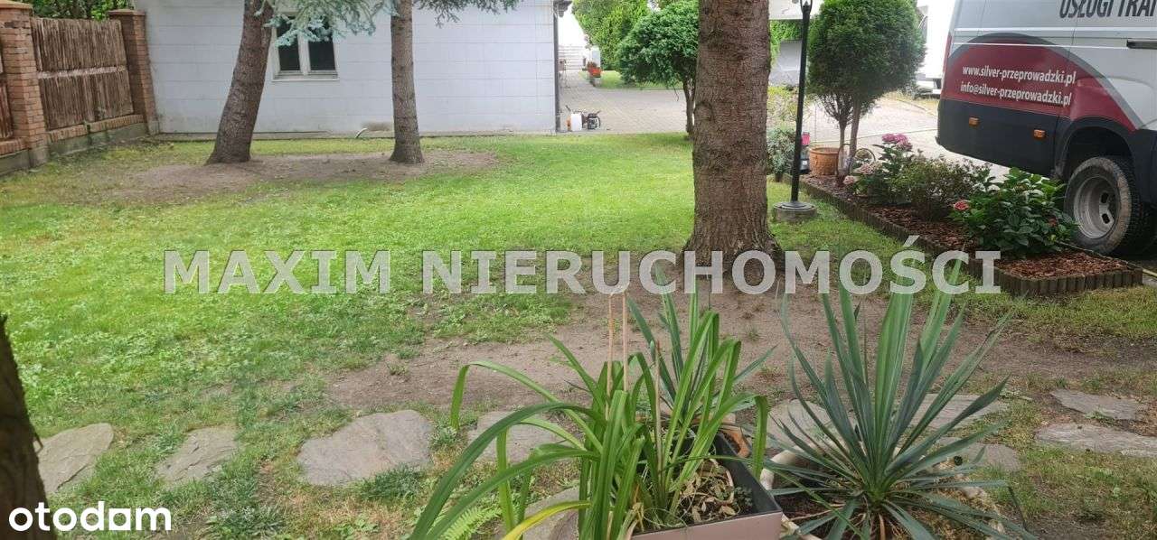 Warszawa 2 domy na działce ul. Beskidzka-1