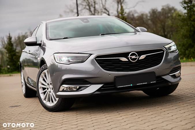 Opel Insignia 1.5 T Elite S&S - 17