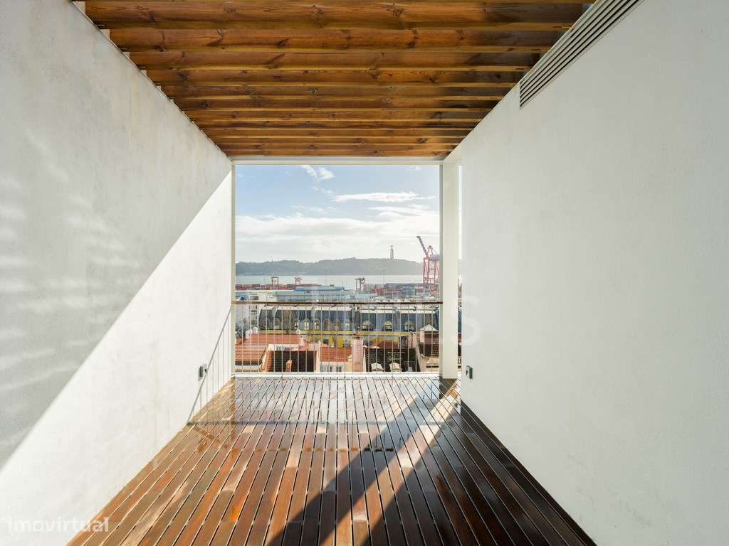 Apartamento T3 Estrela, Lisboa, com terraço e vista rio-10