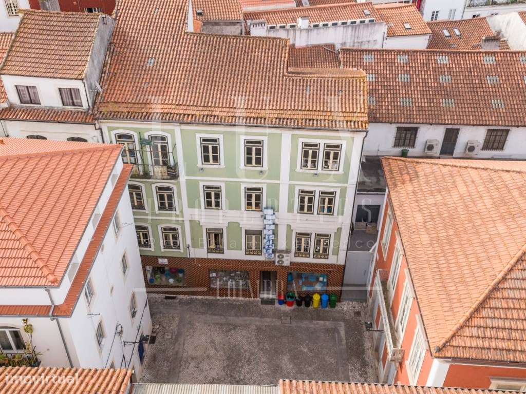 Prédio | Rua da Fornalhinha, Coimbra - Grande imagem: 2/18