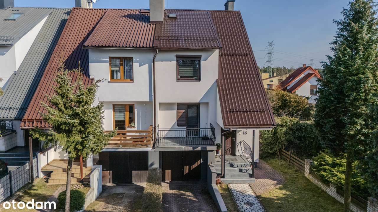 Bliźniak gotowy do wprowadzenia - garaż, pralnia
