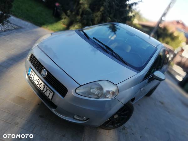 Fiat Grande Punto 1.2 8V Dynamic - 1