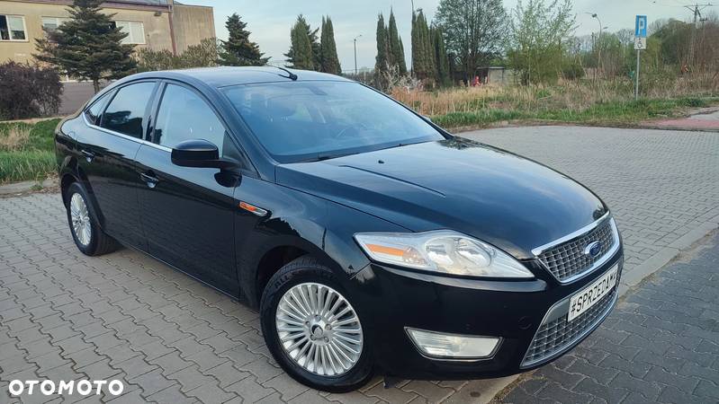 Ford Mondeo 2.0 Titanium - 1