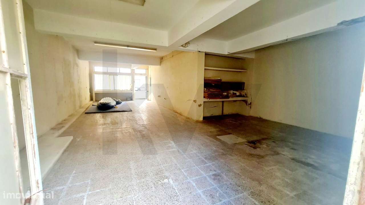 ESPAÇO COMERCIAL - 162 M2 COM LOCALIZAÇÃO ESTRATÉGICA NO CENTRO DE ARM - Grande imagem: 4/10