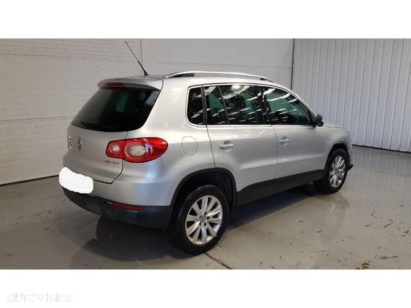 Cutie viteze automata Volkswagen Tiguan 2008 SUV 2.0 TDI - 8