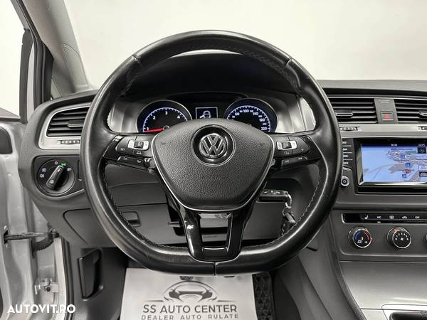 Volkswagen Golf 1.6 TDI BlueMotion Trendline - 25