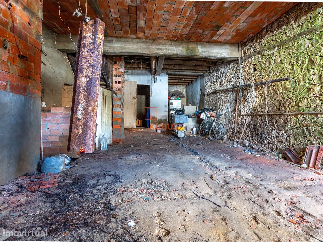 Moradia T3 - Espinheiro-19