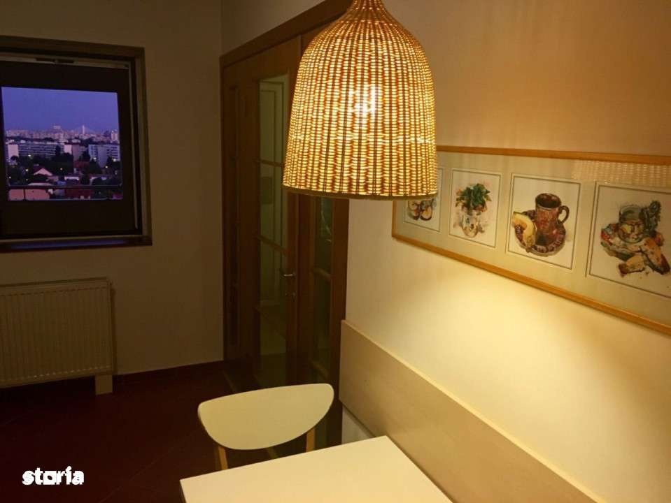 Vanzare garsoniera dubla zona Pod Constanta - Imagine principală: 4/10