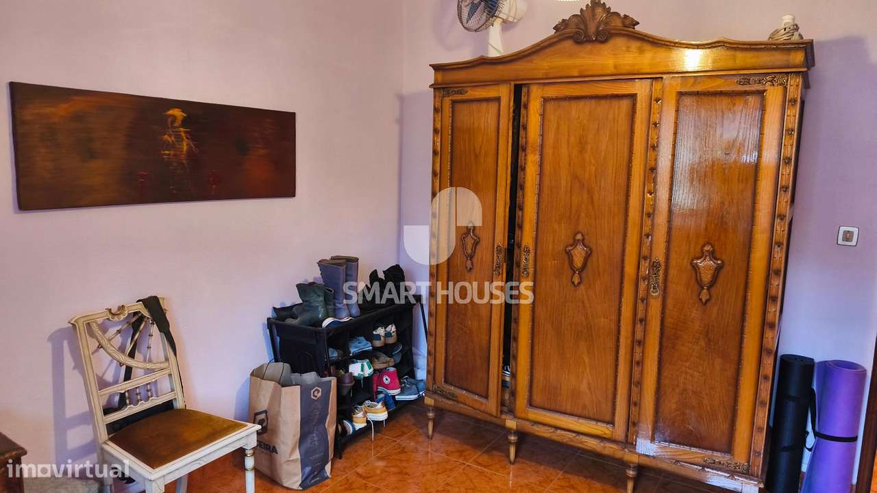 Moradia T3+1 em Avô c/ terreno-27