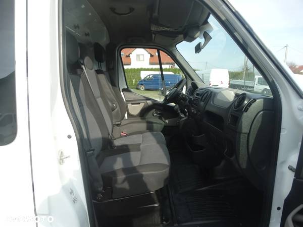 Renault Master - 16