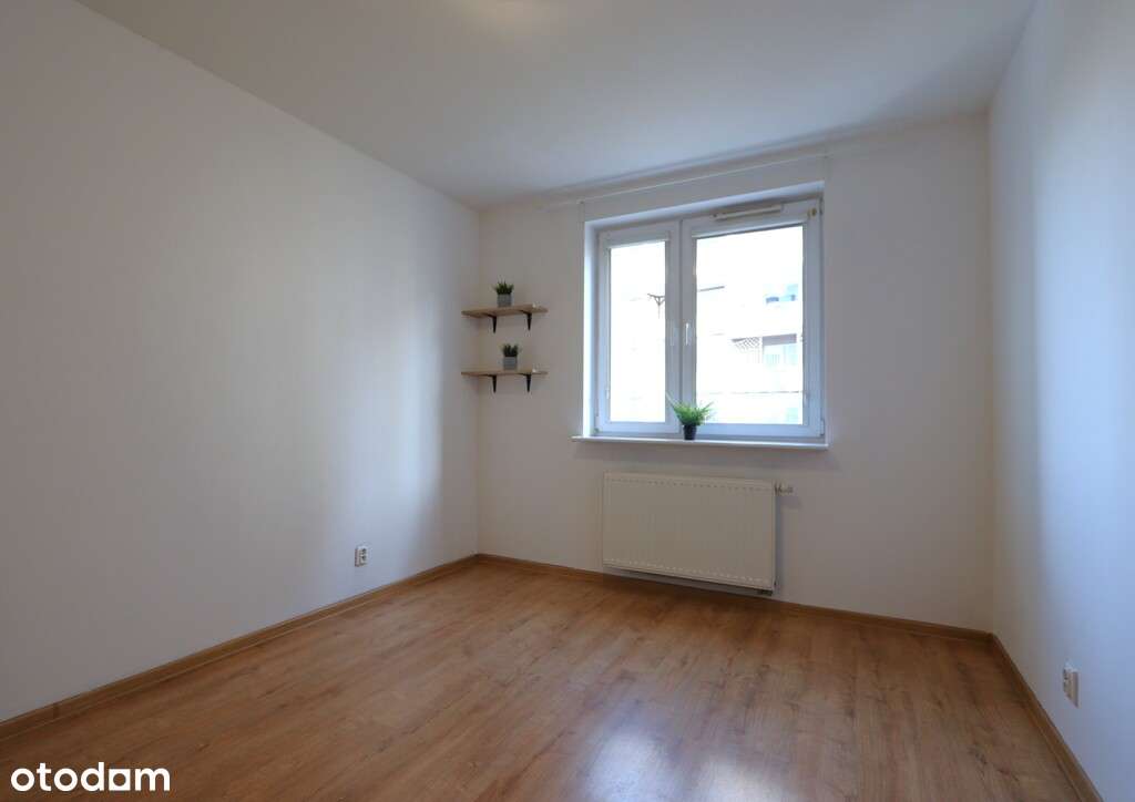 2 pok. i osobna kuchnia, loggia, zadbane-4