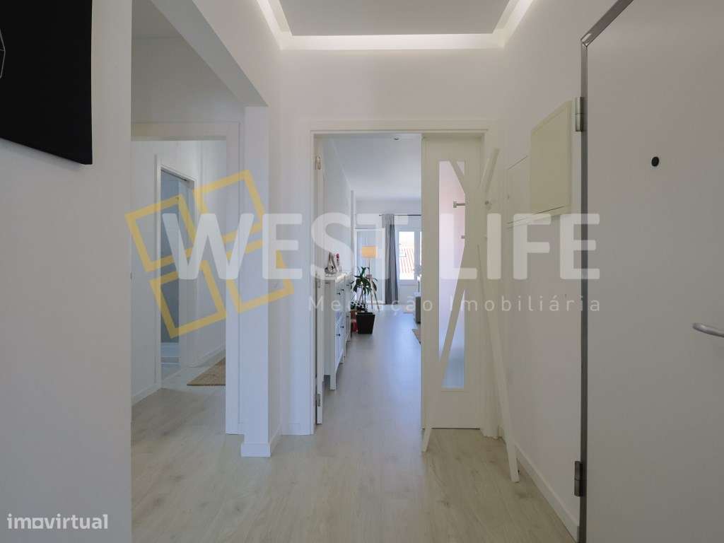 Apartamento T2 em Condomínio Fechado com parque infantil - A 2 minu...-11