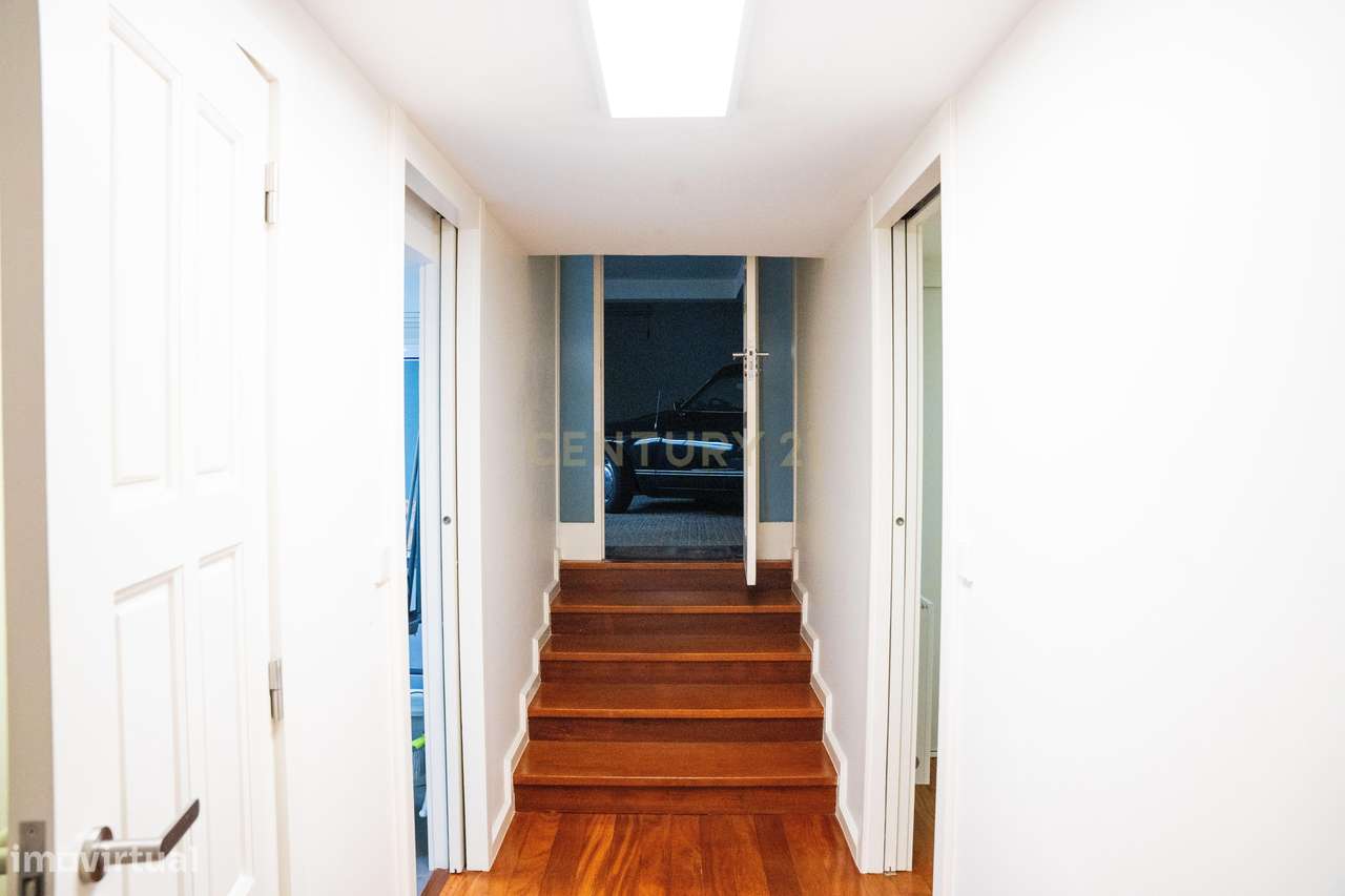 Moradia T3+1 no Bairro Marechal Gomes da Costa | 3 Frentes | Design e-23