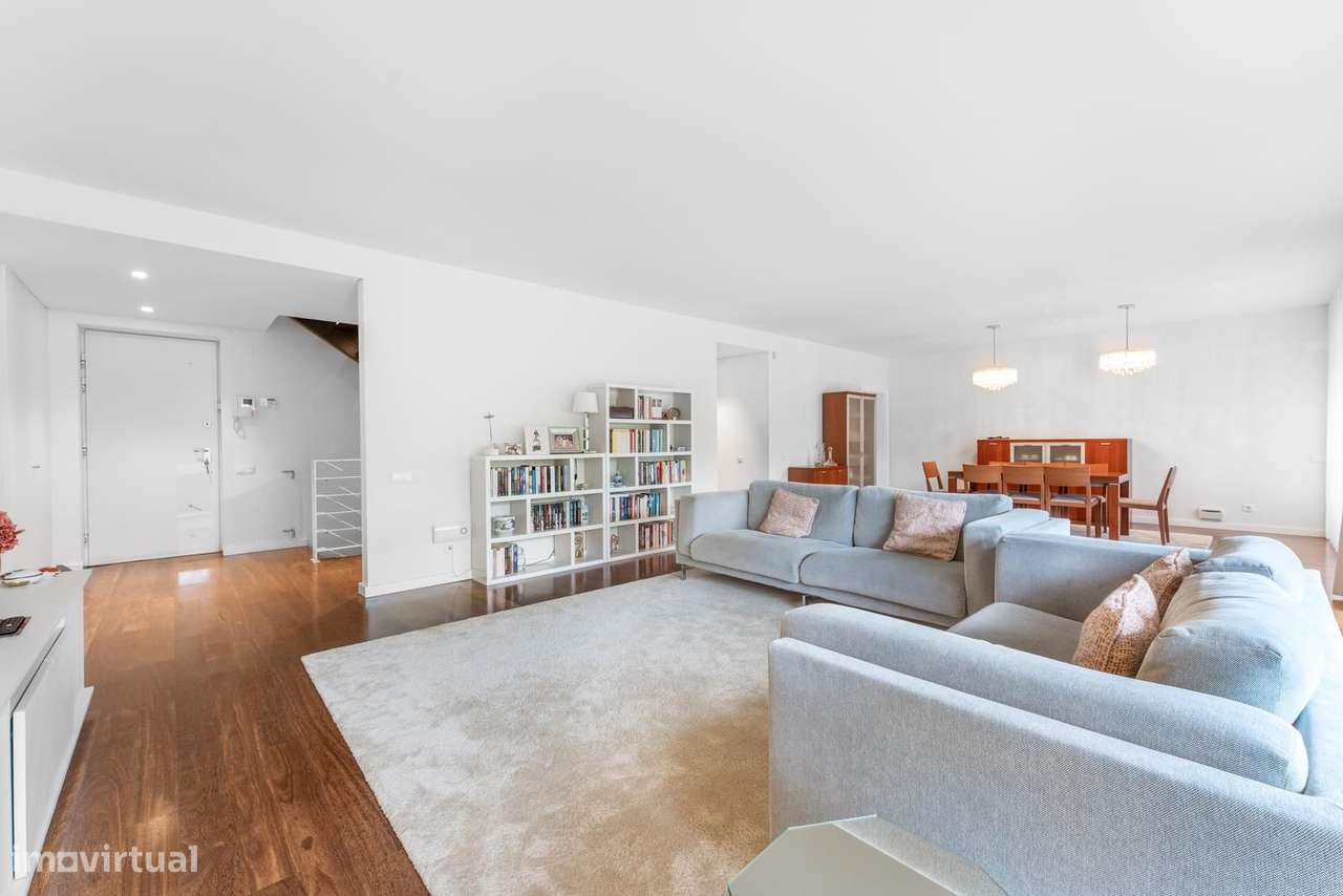 Moradia Isolada T4 com piscina, Oeiras Golf Residence, Oeiras - Grande imagem: 4/33