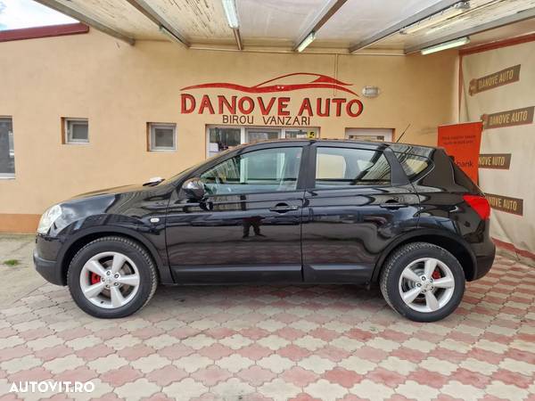 Nissan Qashqai 2.0 dCi 4 x 4 DPF Aut acenta - 3