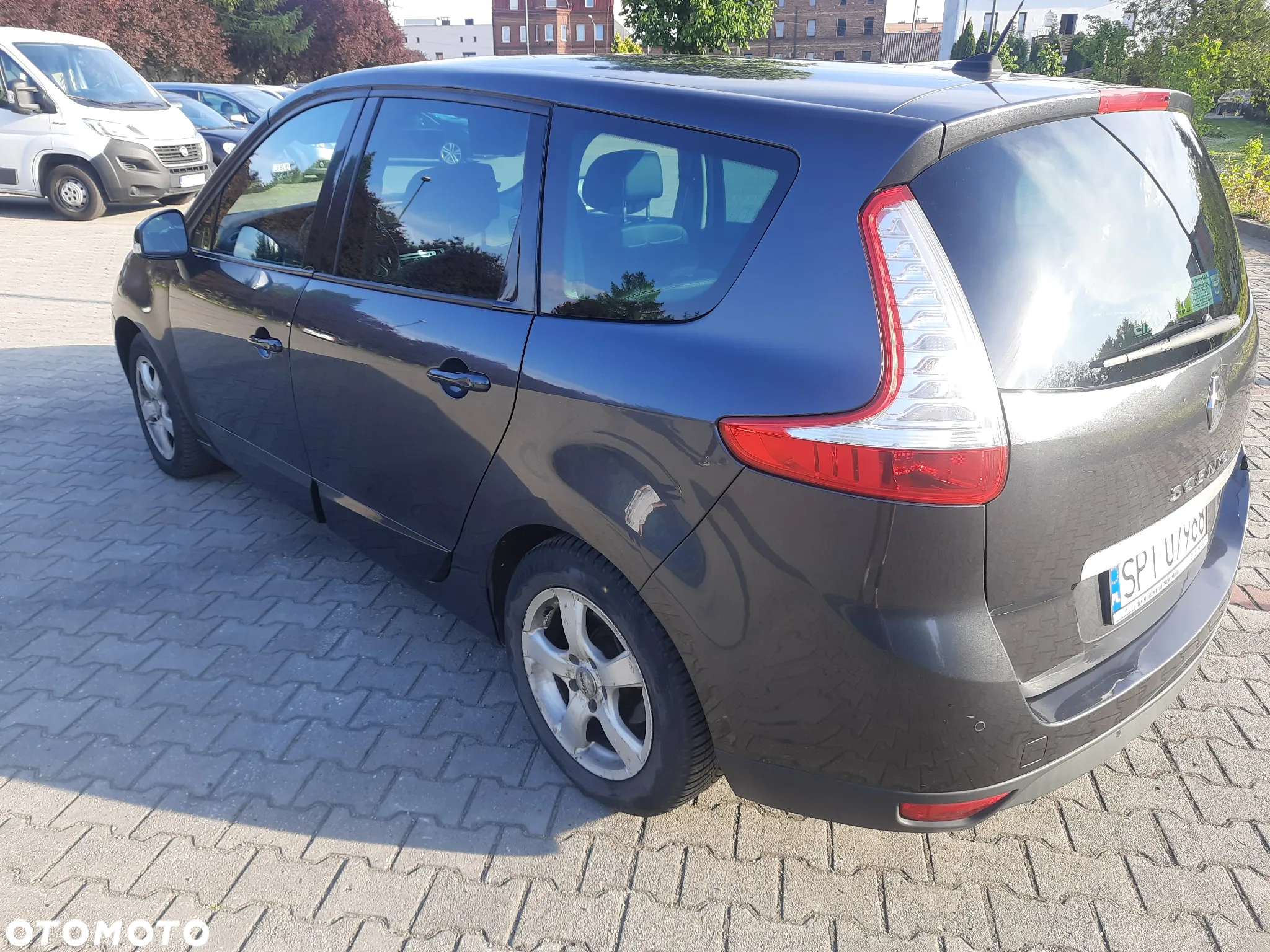 Renault Scenic 1.4 16V TCE Bose Edition - 2