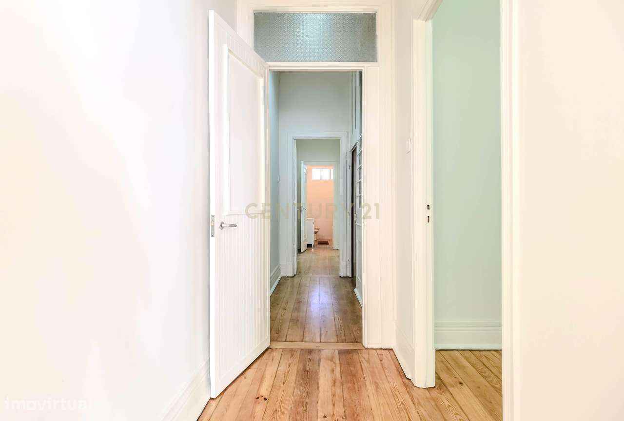 APARTAMENTO T4 PARA ARRENDAR PRAÇA MARQUÊS DE POMBAL - Grande imagem: 4/24