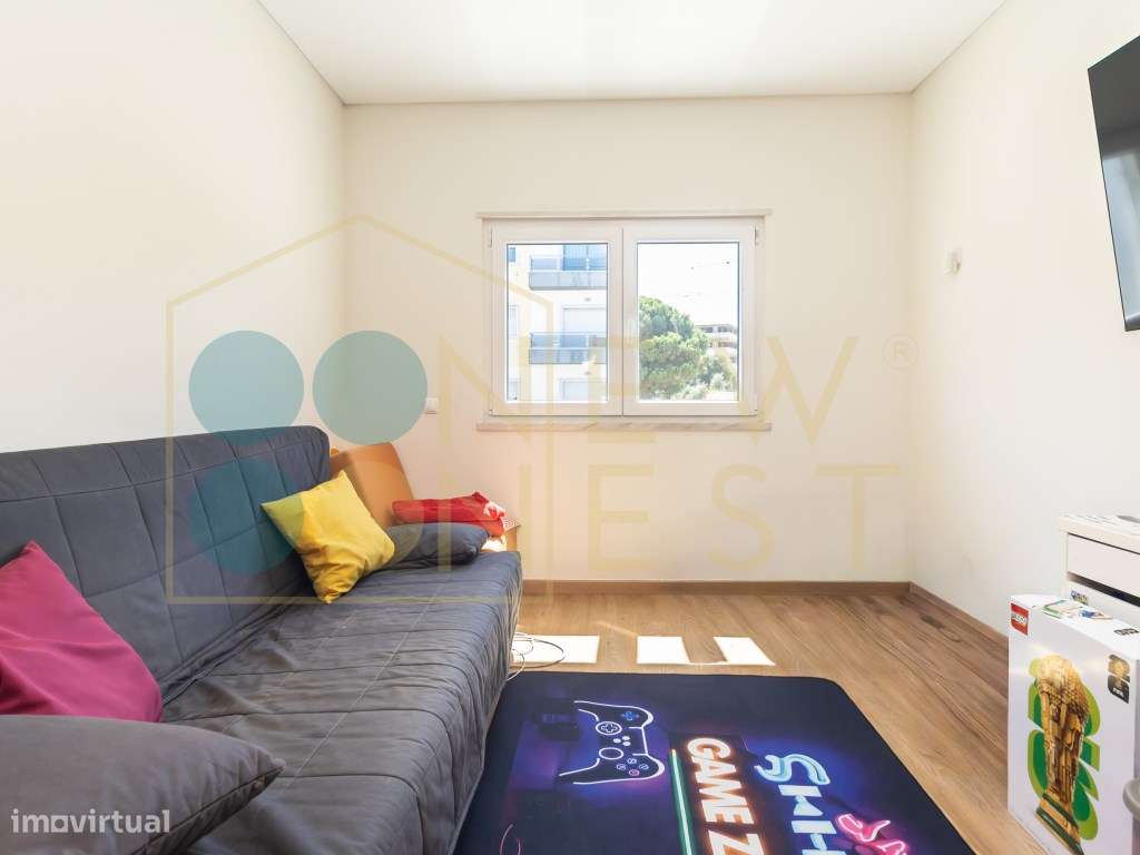 Apartamento T4 com Terraço, 3 varandas, 2 Parqueamentos e Arrecadaç...-34