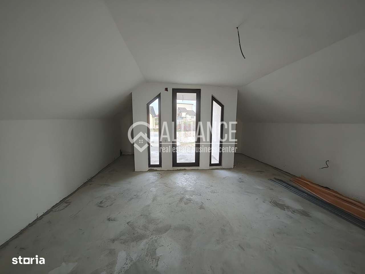 Valu lui Traian ( cod 02) - casa 4 camere zona F - Imagine principală: 4/6
