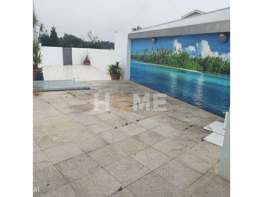 ESTABELECIMENTO COMERCIAL PARA VENDA - CANIDELO, VILA NOVA DE GAIA-0