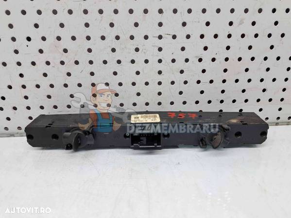 Buton avarii Opel Zafira B (A05) [Fabr 2006-2011] 13100105 - 4