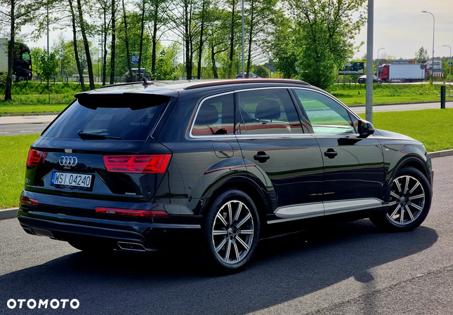 Audi Q7 3.0 TDI Quattro Tiptronic - 24