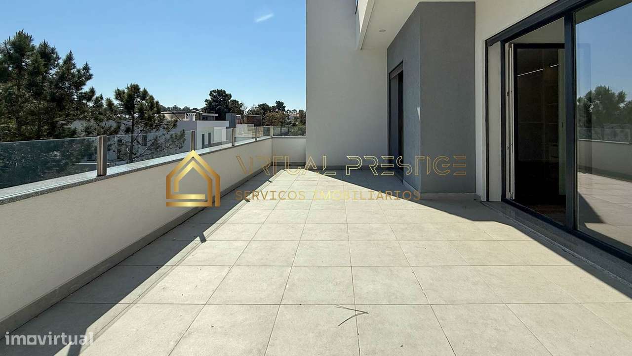 Moradia T4 Nova - 2 Suites - Piscina - Garagem - Valadares-19