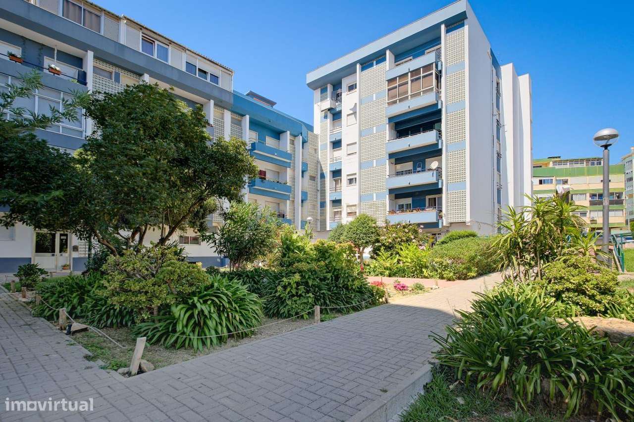 Apartamento T3 em Rio de Mouro, Sintra-25