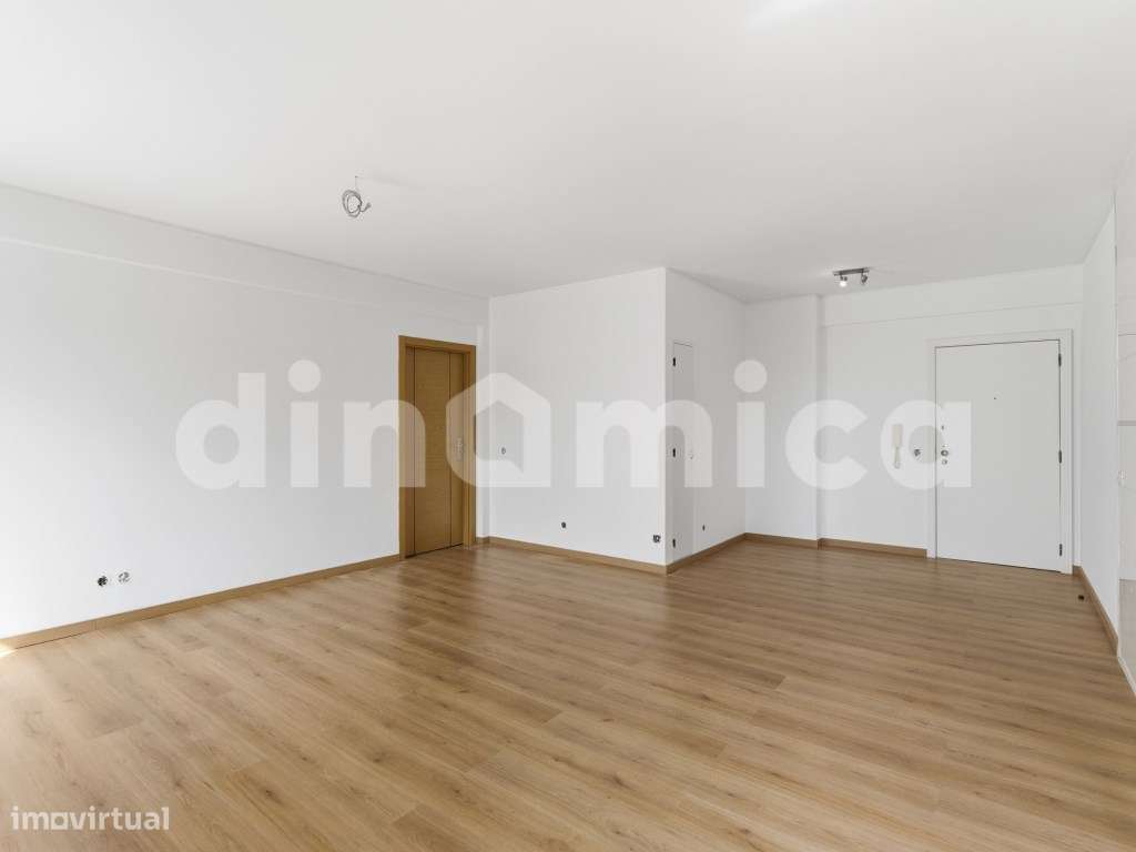 T3 no Centro de Famalicão - Pronto a Habitar - Grande imagem: 2/22