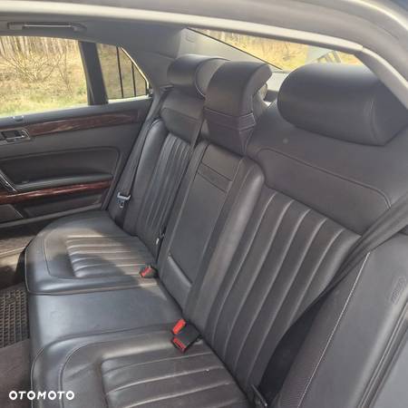 Volkswagen Phaeton 4.2 V8 4Mot (5 os.) - 38