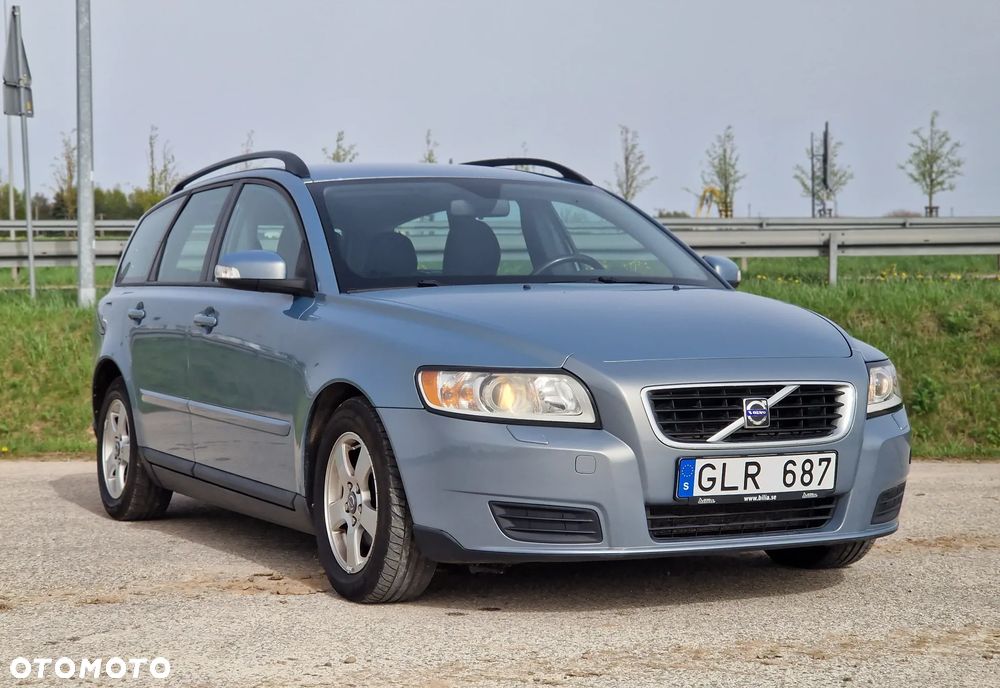 Volvo V50