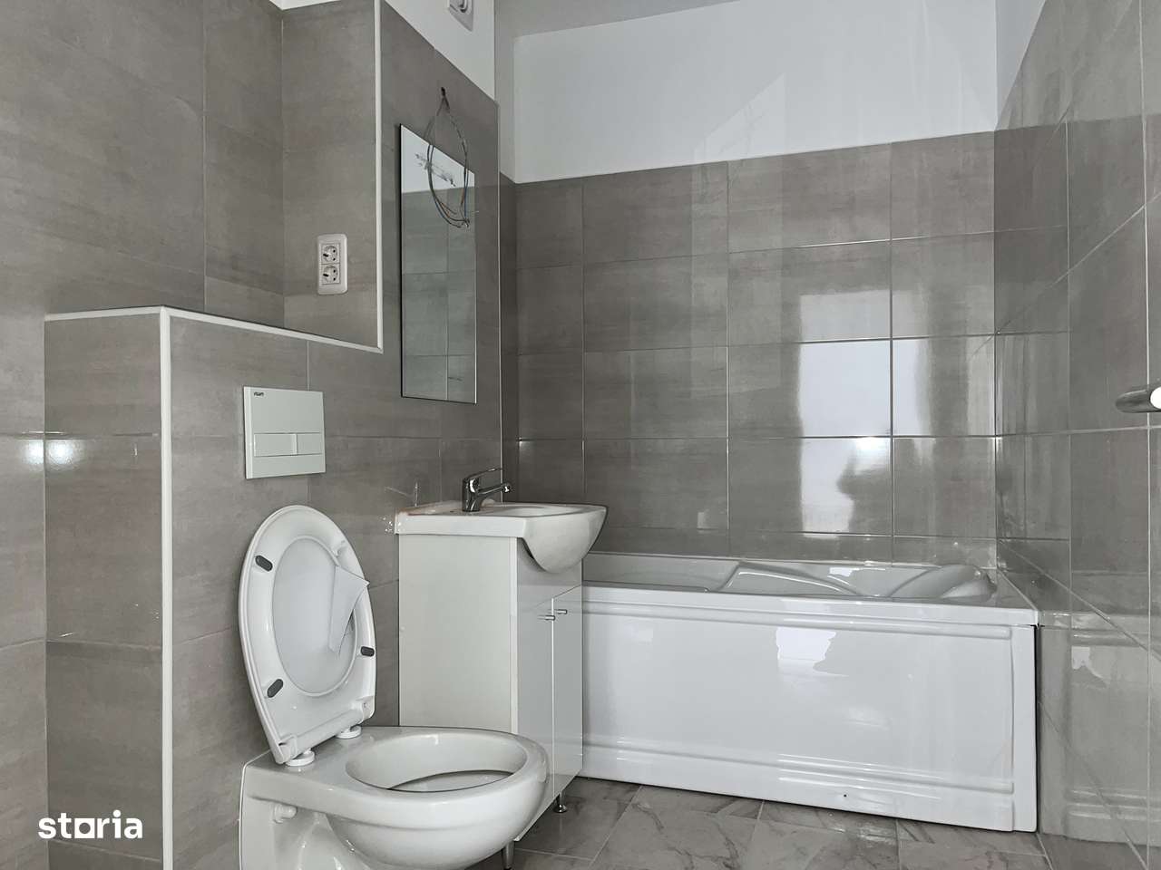 Apartament 50mp, parter, 80 430 euro, parcare inclusa, Subcetate City2-6