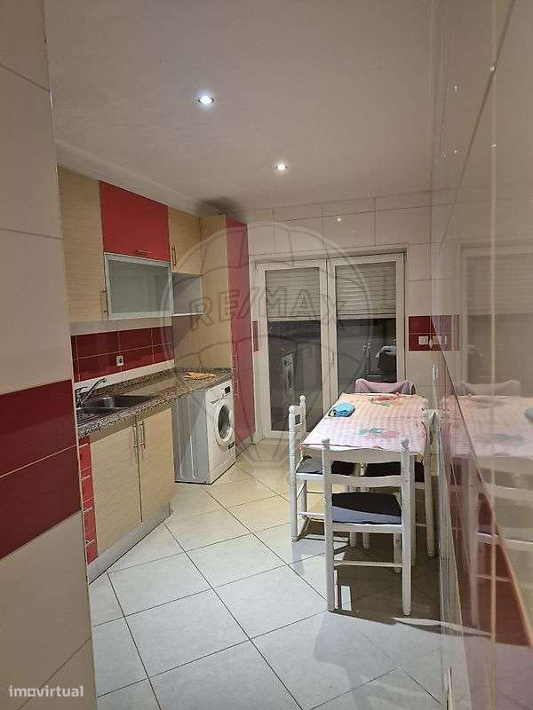 Apartamento T3 para arrendamento - Grande imagem: 2/7