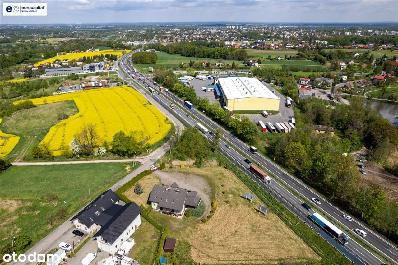 Słoneczny Zajazd Gastronomiczny Z Dużym Parkingiem