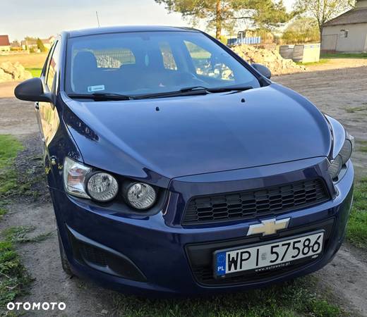 Chevrolet Aveo 1.2 LS - 2