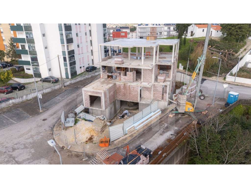Apartamento T2| NOVO | Pedrulha | com Jardim privado-30
